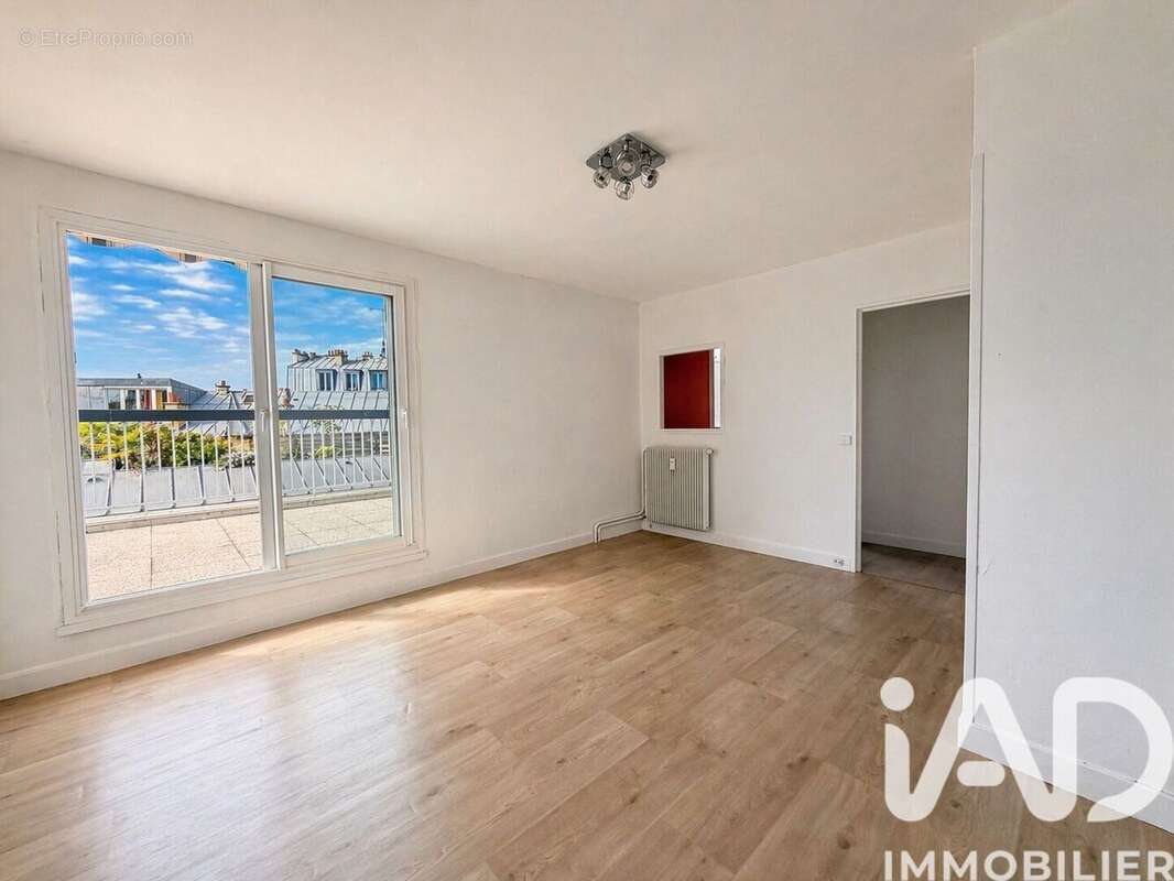 Photo 2 - Appartement à PARIS-19E