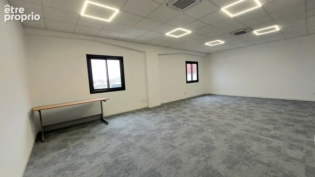 Bâtiment d’activité de 945 m2 sur 1 928 m2 de terrain - photo 18