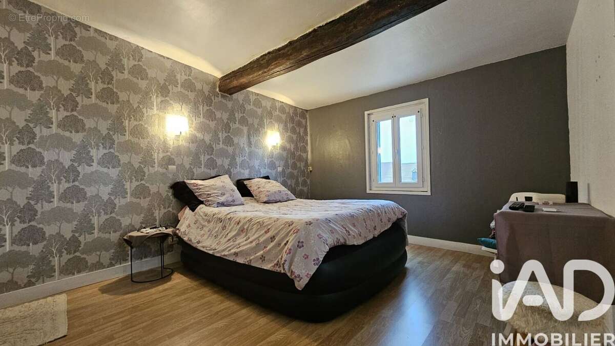 Maison 74 m² à Saint-Denis-Le-Ferment  - photo 9