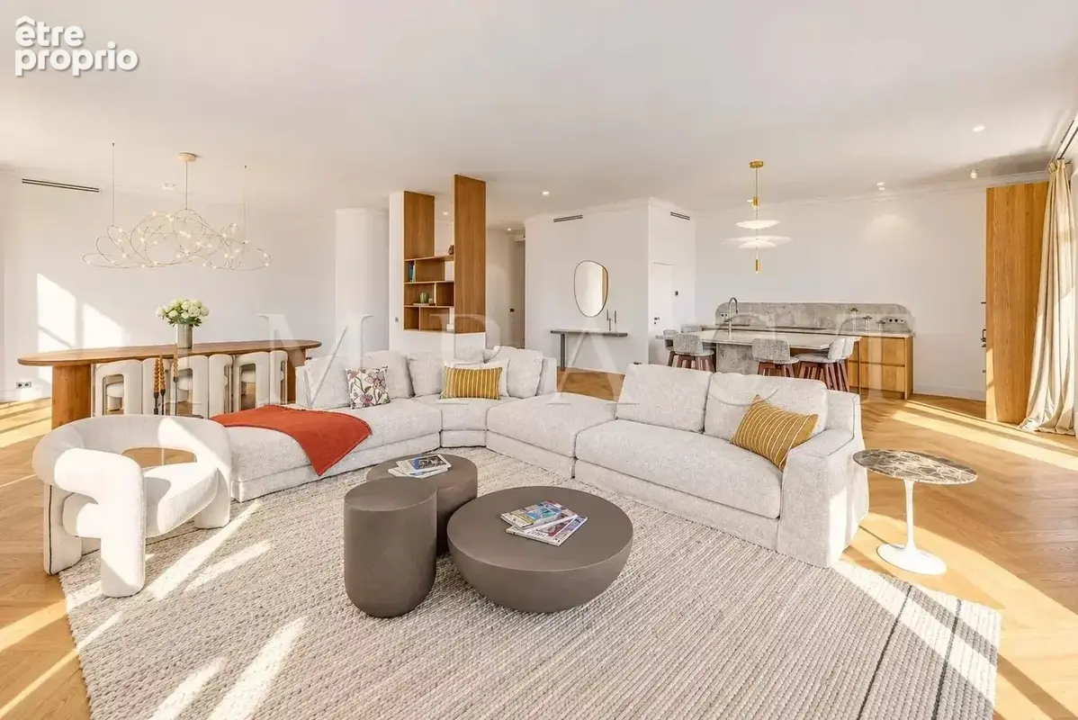 Cannes Californie – Appartement 4 Pièces Belle Époque rénové avec vue mer à vendre - photo 5