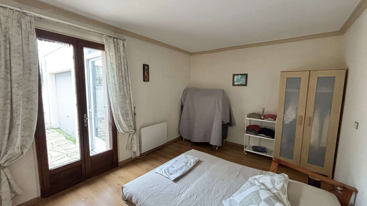 Maison à SAINT-GRATIEN