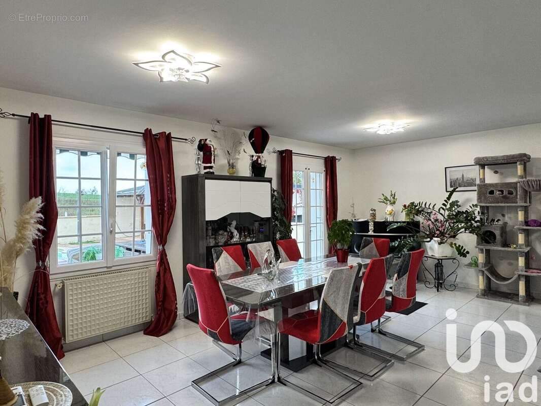 Photo 3 - Maison à CANDES-SAINT-MARTIN