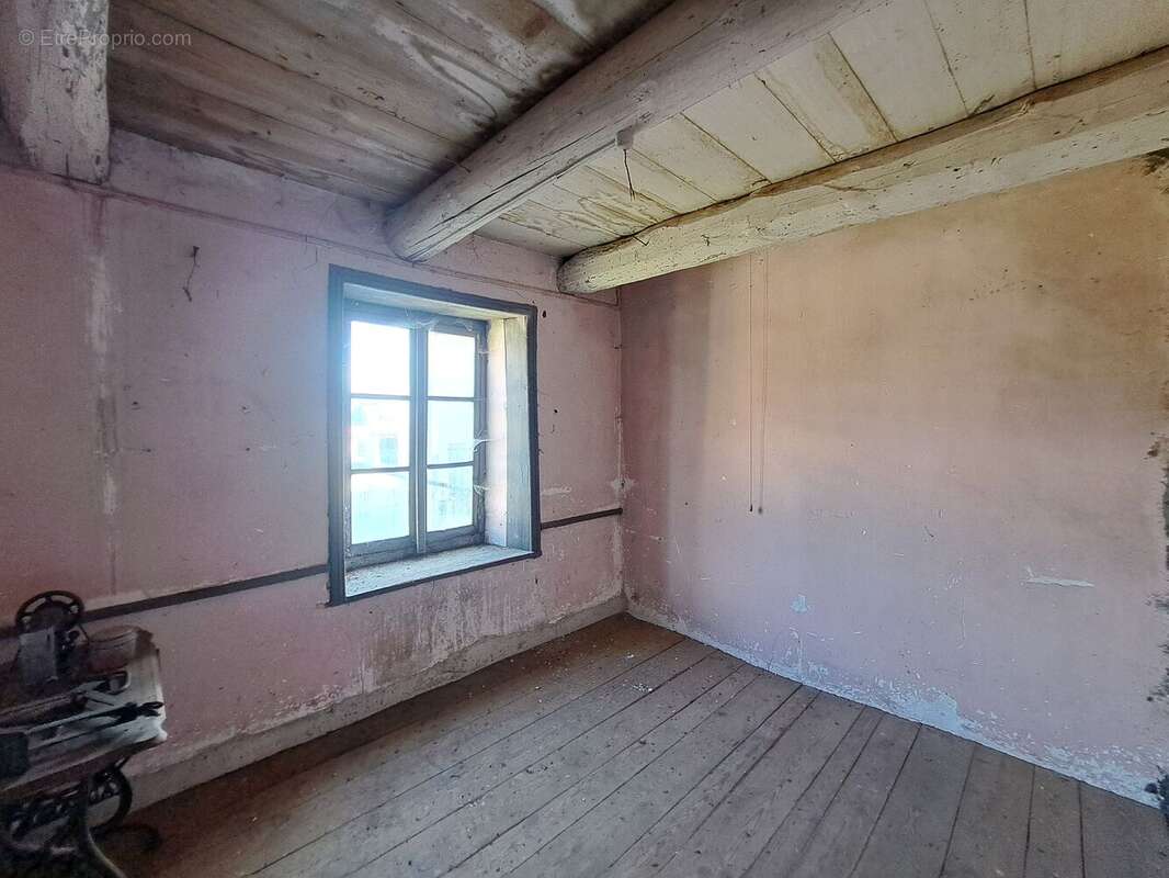 Photo 8 - Maison à MARSAC-EN-LIVRADOIS