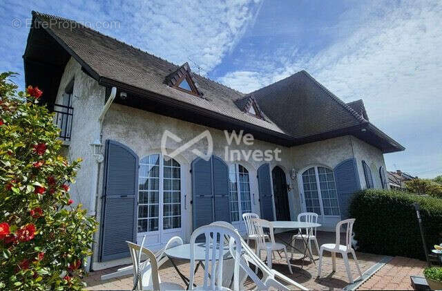 Maison à MAROLLES-EN-HUREPOIX