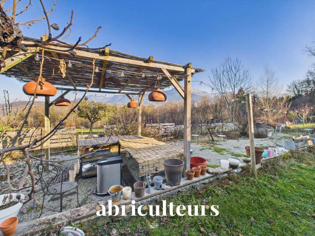 Ancien corps de ferme rénové avec vue panoramique en vente à  Charvonnex Annecy (74370) - photo 19