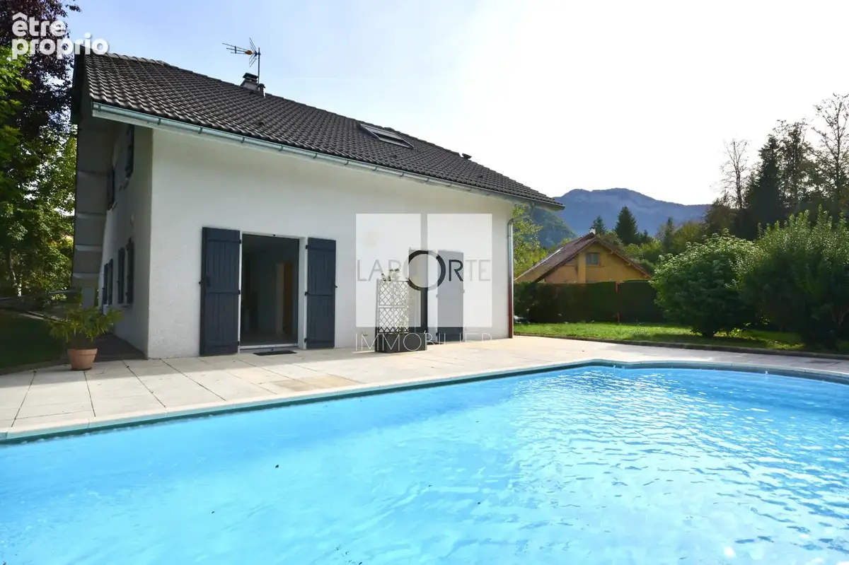 Photo Maison à Evires au prix de 675 000€