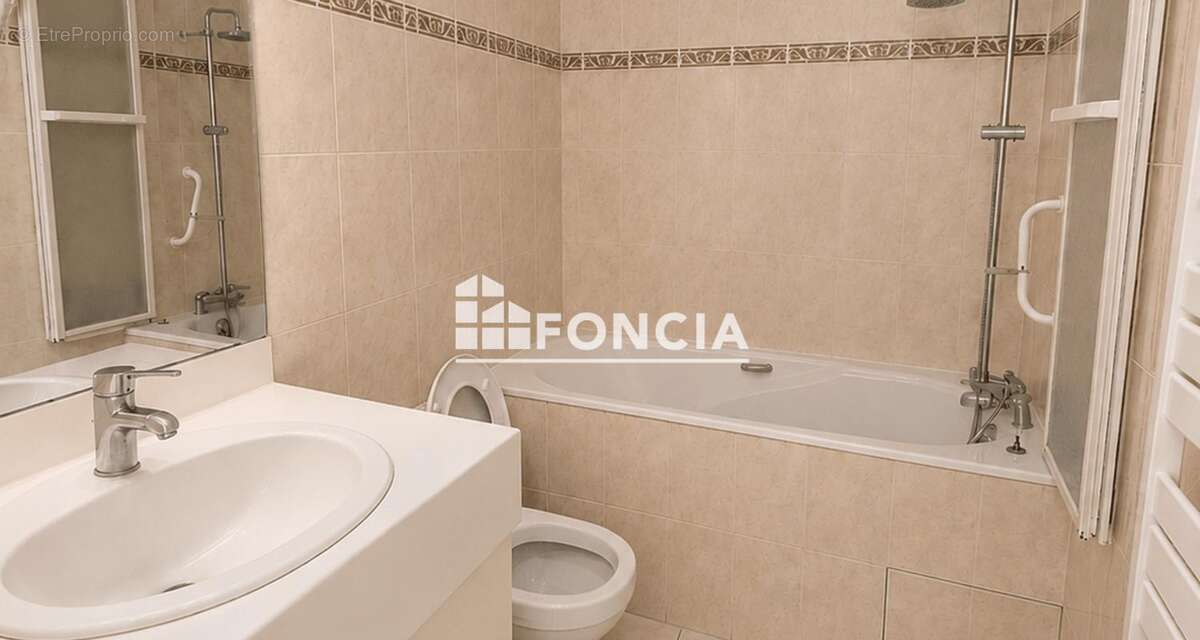 Appartement à NIMES