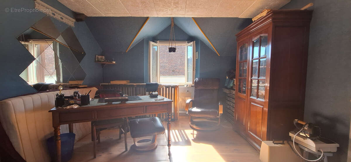 Veron,maison de village de 131m2,3/4 chambres,cour,dependance,atelier,terrain 280m2 - photo 13