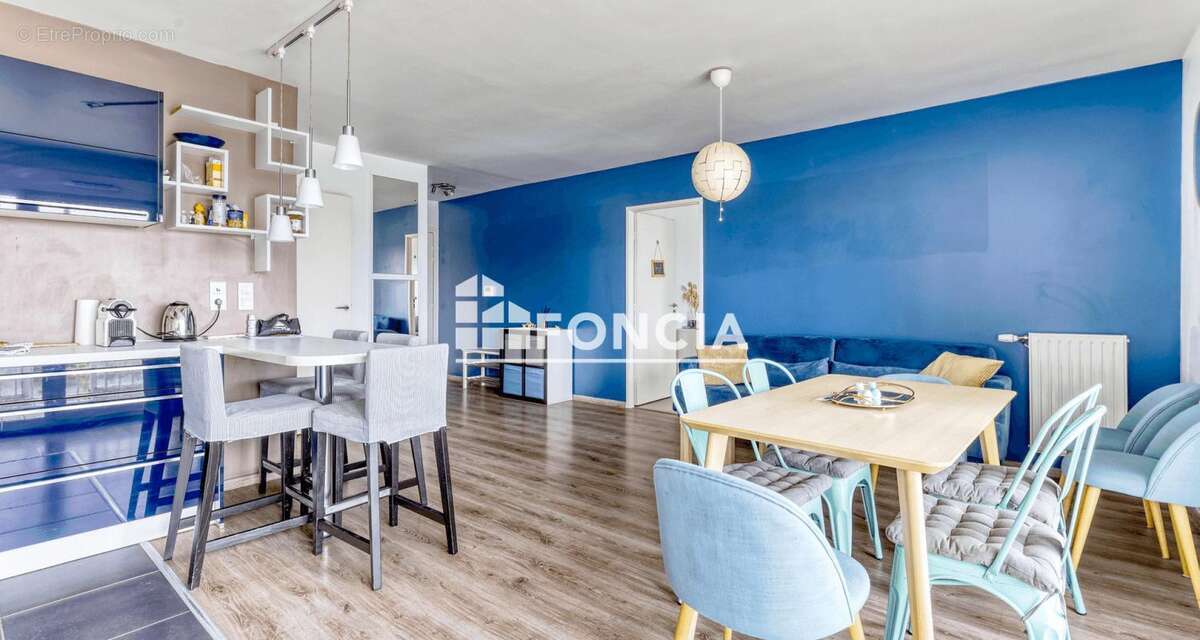 Appartement à CLICHY