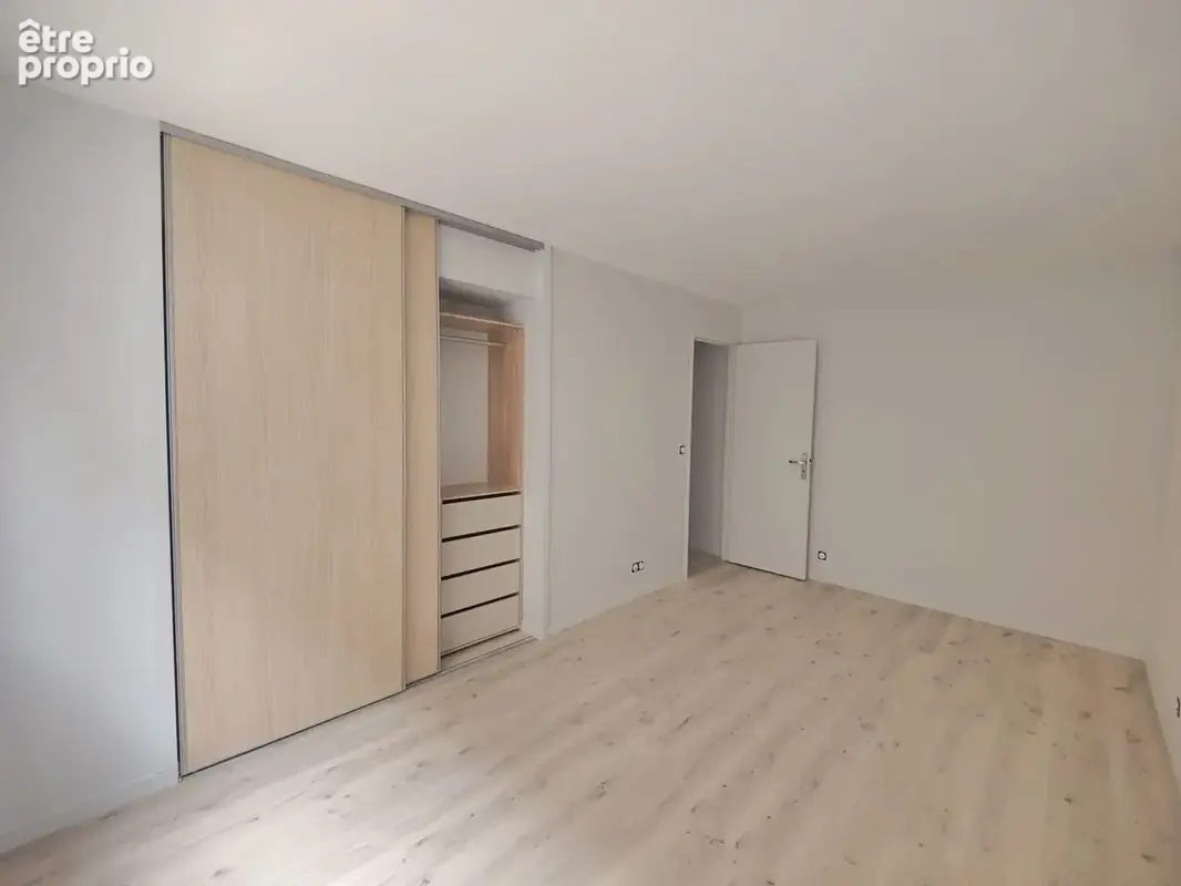Appartement 59 m² à Paris-14e  - photo 8