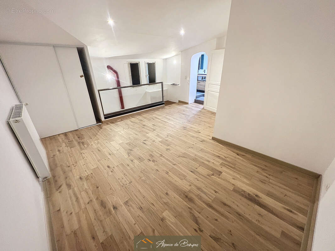 Appartement duplex de 145 m2 et cave 9 m2 - photo 11
