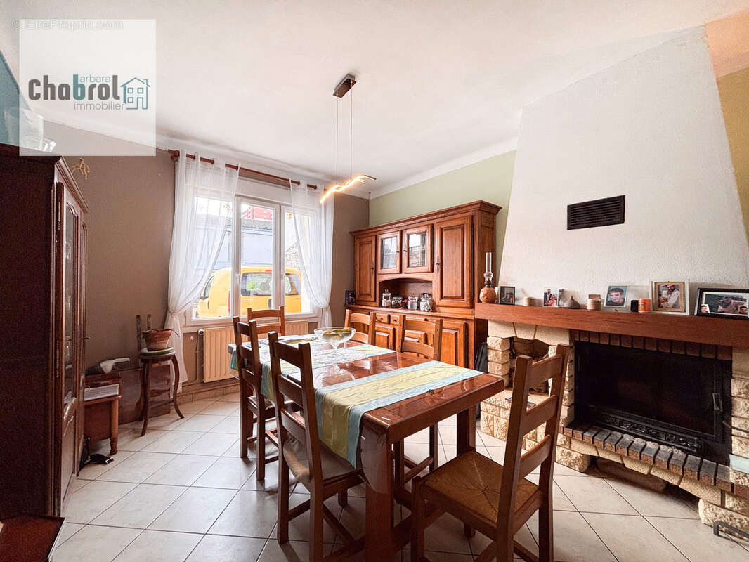 Maison à MONTATAIRE