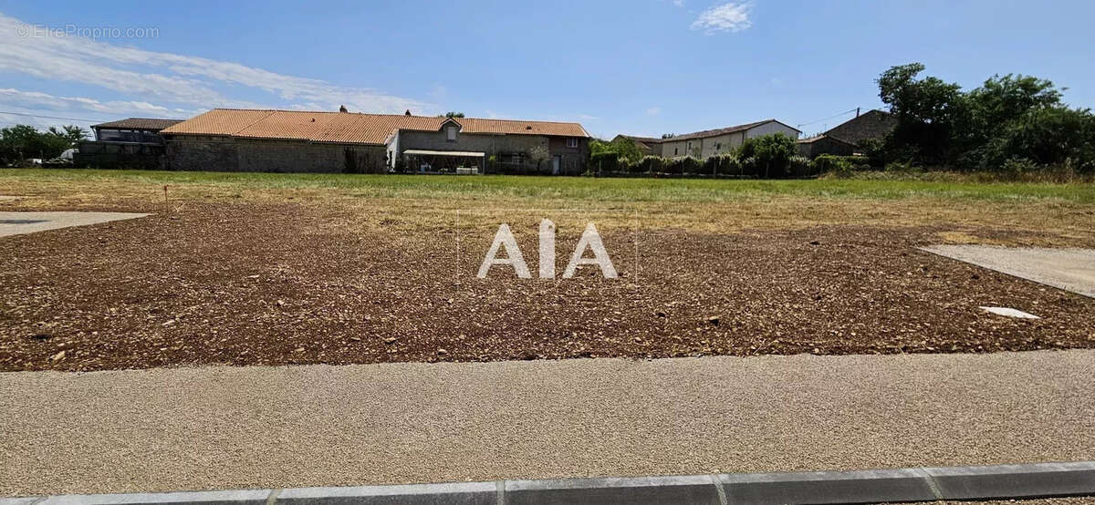 Beaux terrains constructible proche de Mansle - photo 6