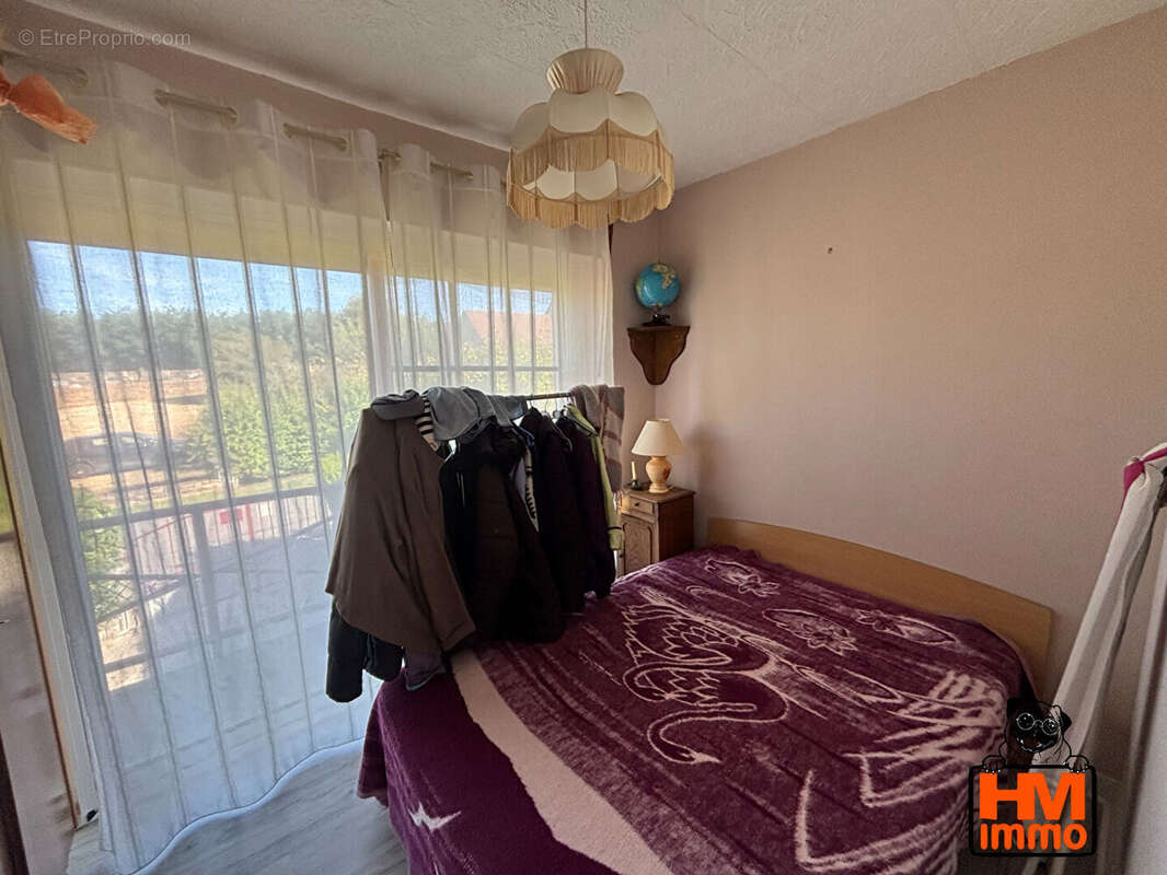 Maison à SAINT-YRIEIX-LA-PERCHE