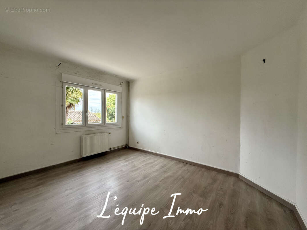 Maison à BEAUMONT-DE-LOMAGNE