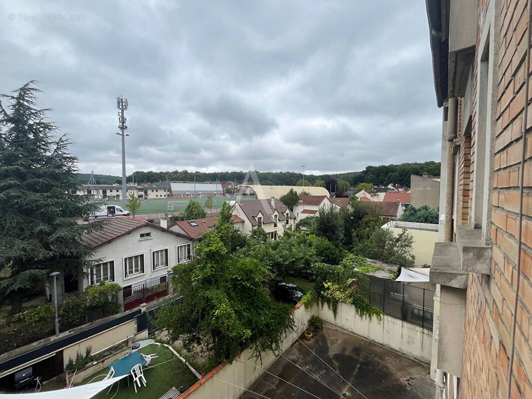 Appartement à CHAVILLE