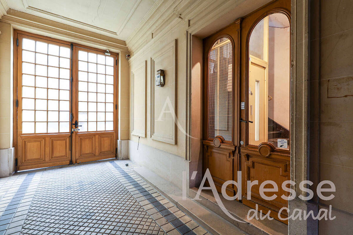 Appartement à PARIS-10E