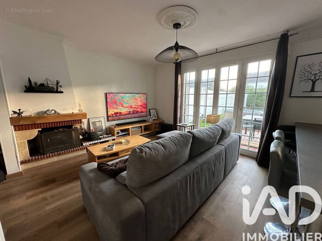 Photo 1 - Maison à MONTIVILLIERS