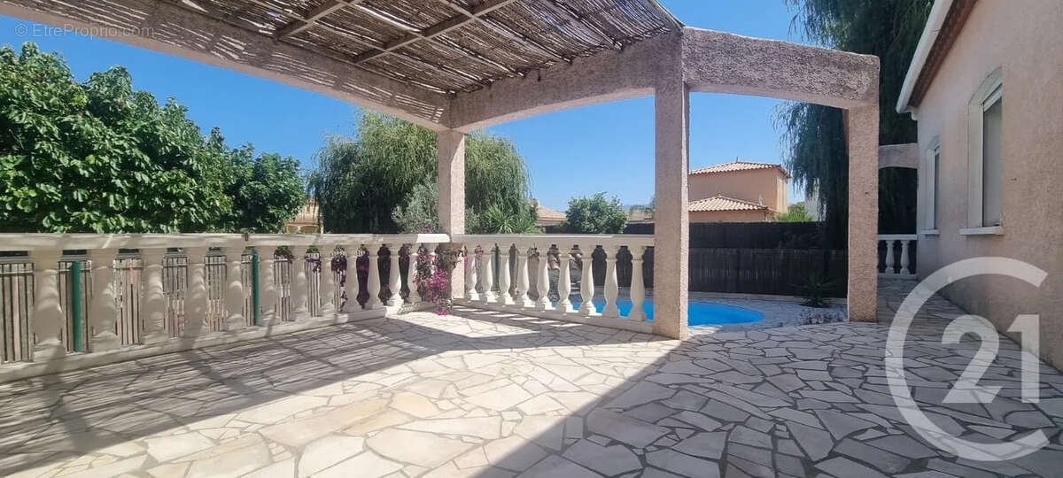 Maison à SAINT-CYPRIEN