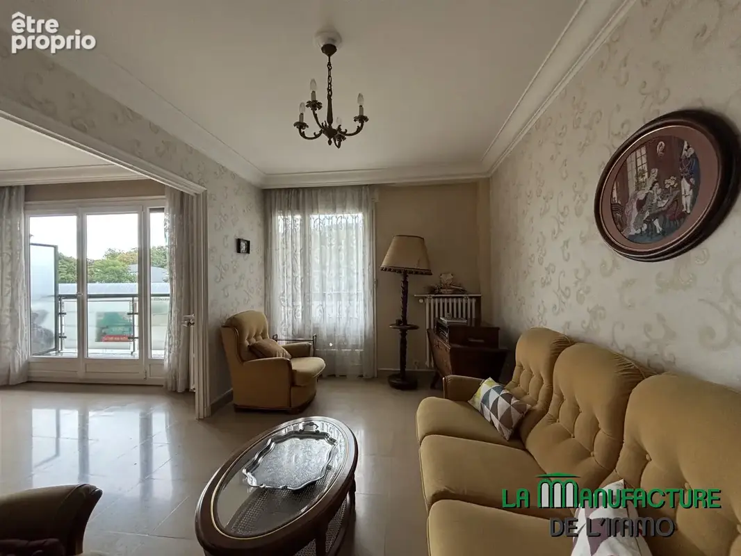 Saint etienne cours gustave nadaud - proche chavanelle - apartement t4 91,03m2 avec 2 grands balcons et cave - photo 7