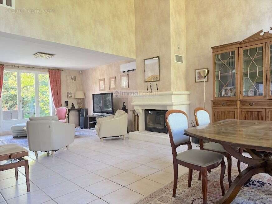 Maison à LE PLESSIS-TREVISE