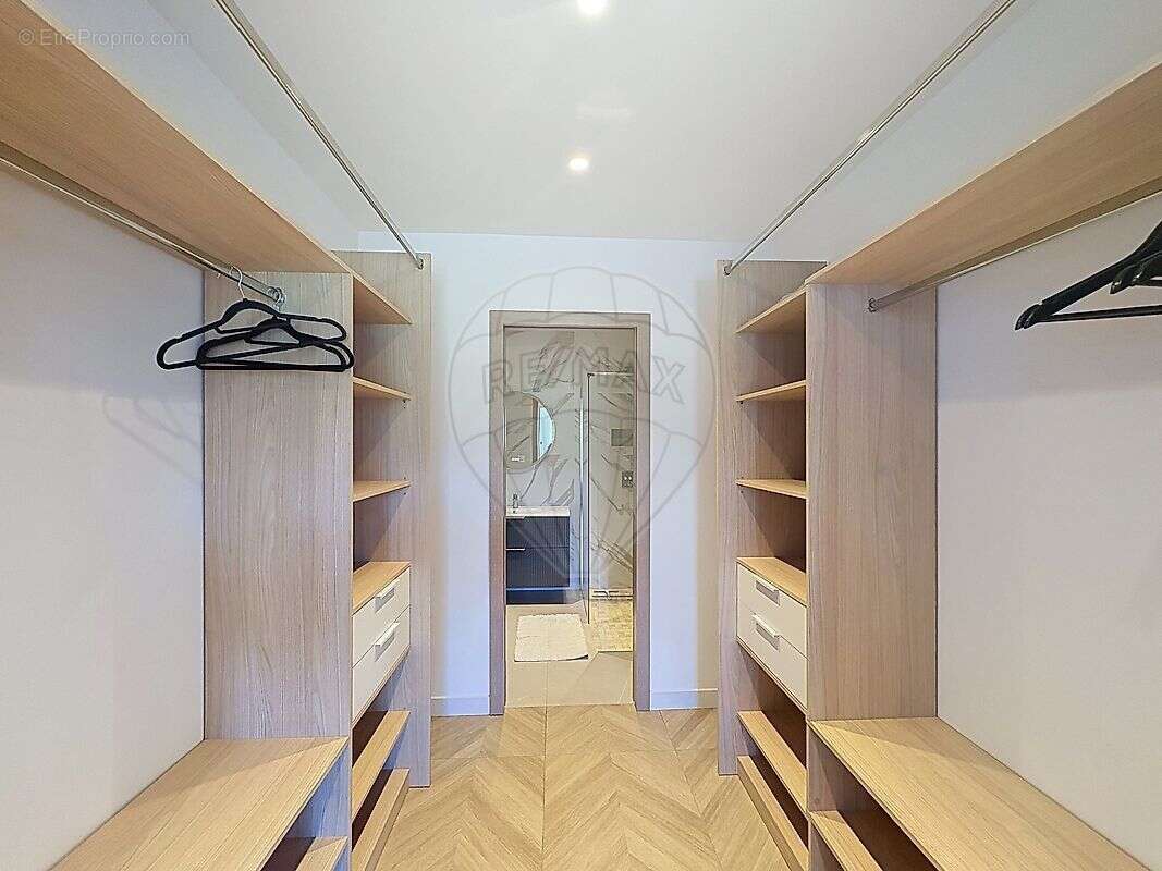Maison à NIMES