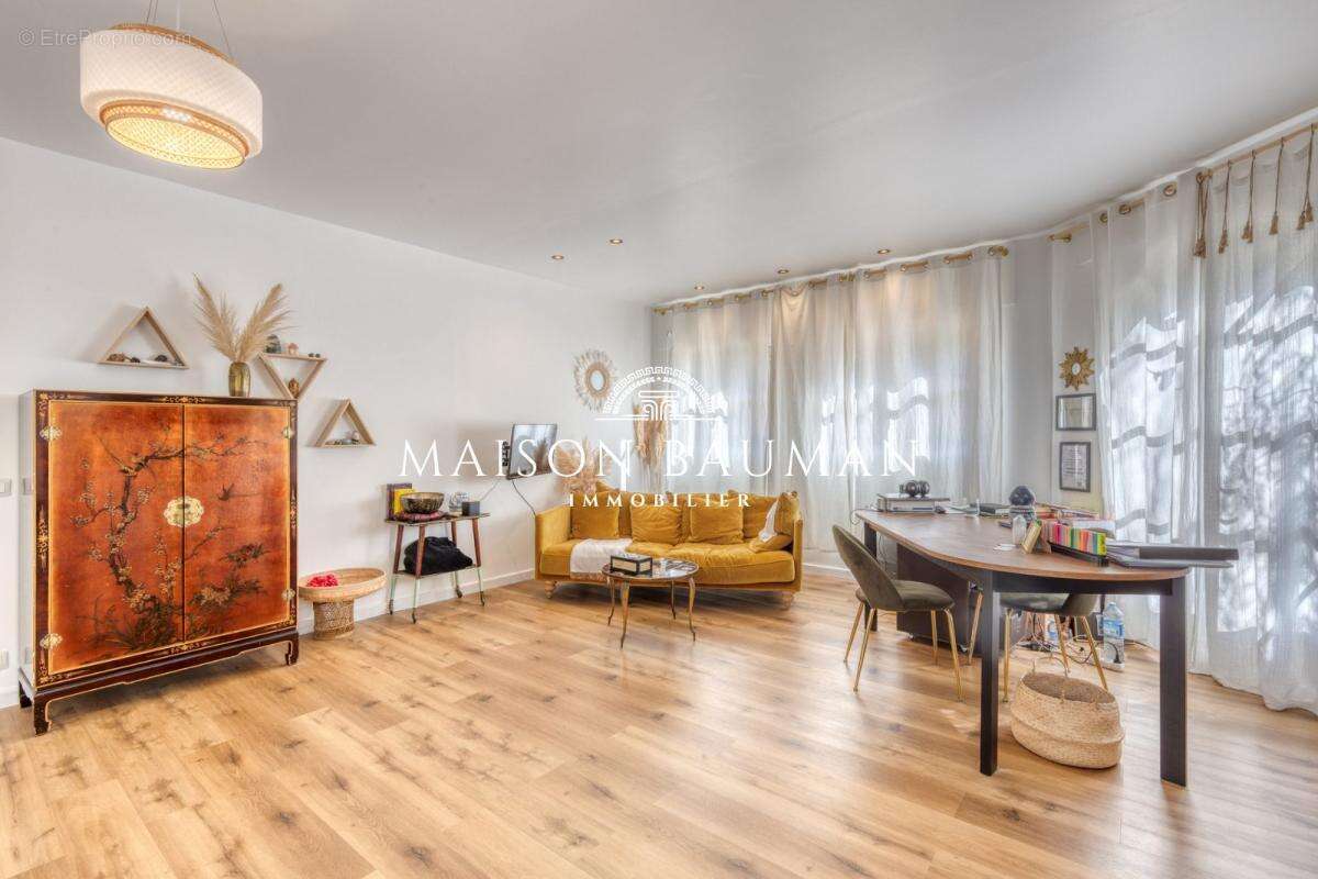 Maison à SAINT-RAPHAEL