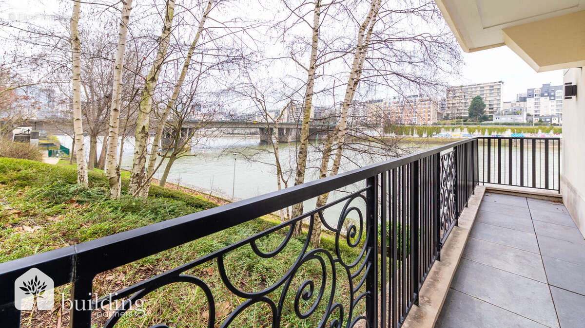 Appartement à NEUILLY-SUR-SEINE