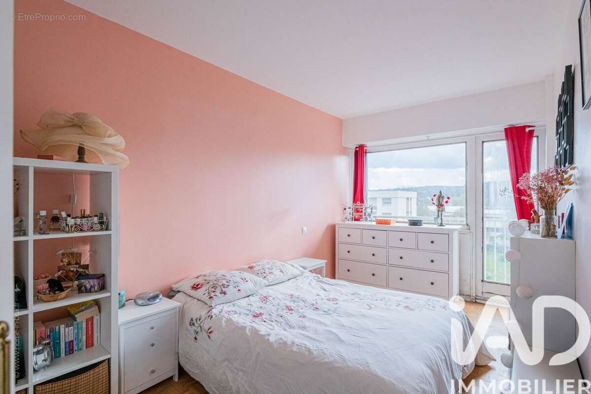 Photo 9 - Appartement à LE PECQ