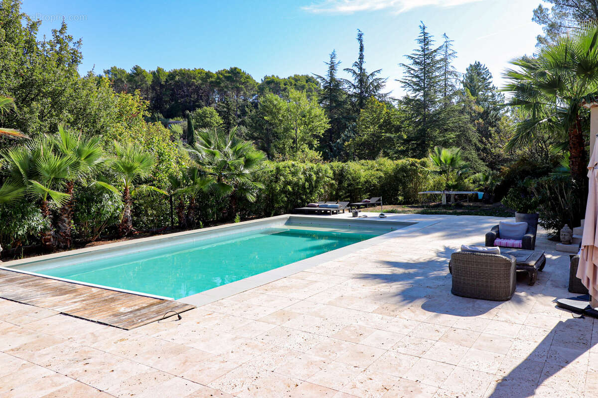 Maison à DRAGUIGNAN