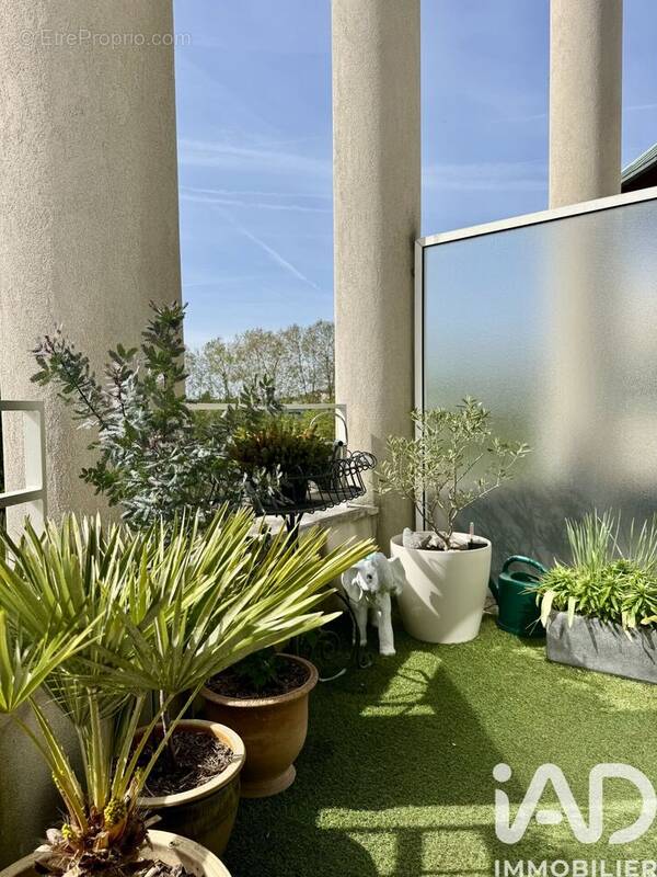 Photo 1 - Appartement à RUEIL-MALMAISON