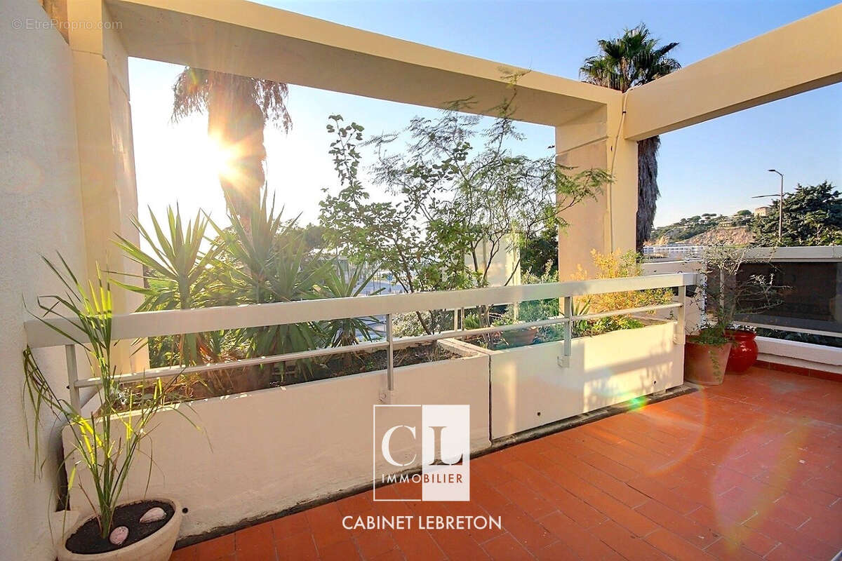 Appartement à MARSEILLE-8E