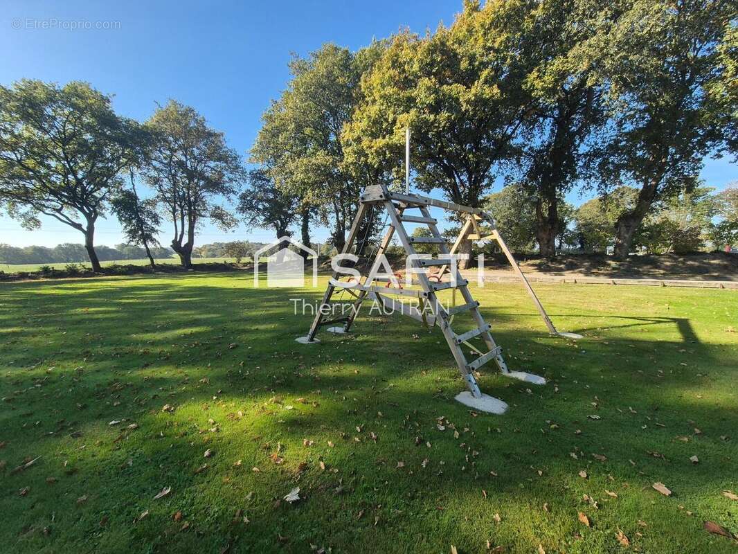 Photo 5 - Maison à BERRIC