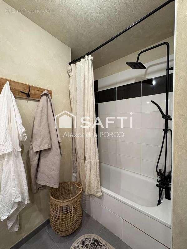 Photo 5 - Appartement à FARGUES-SAINT-HILAIRE