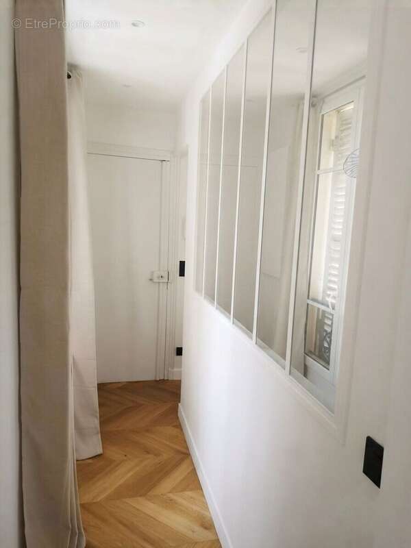 Appartement 31 m² à Paris-7e  - photo 9