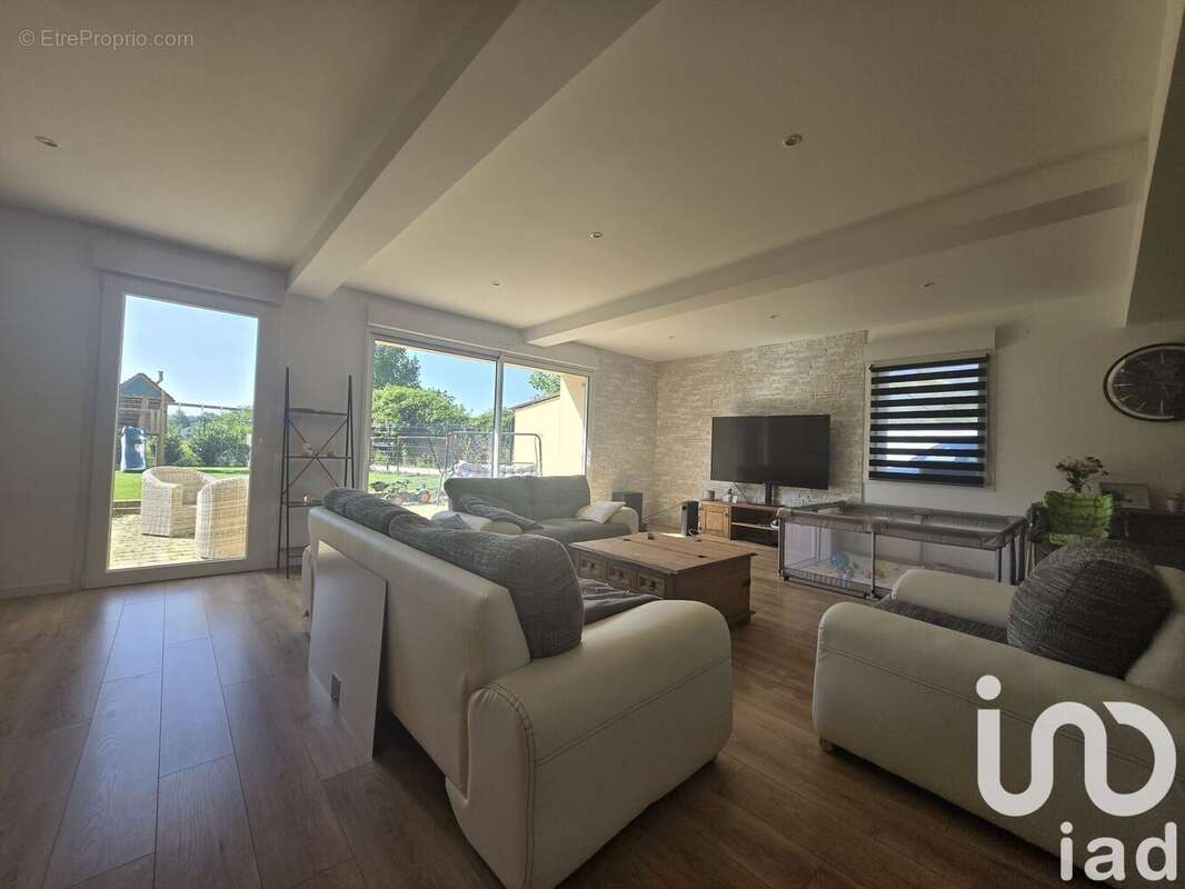 Photo 2 - Maison à REMEREVILLE