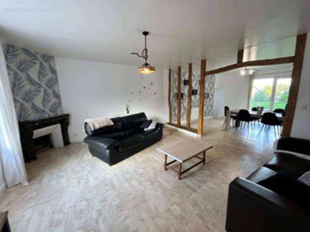 Maison à GIVRY-EN-ARGONNE