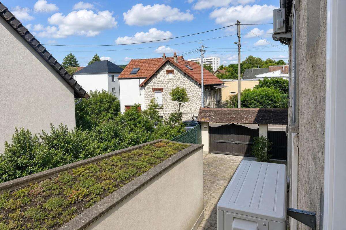 Immeuble de rapport loué Montereau, proche gare - photo 4
