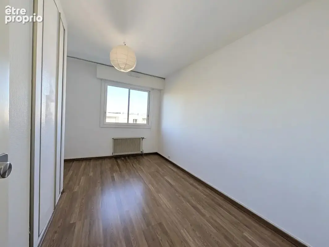 À VENDRE – Beau T3 de 63 m² avec balcon, parking et cave – Quartier Baugerie - photo 6