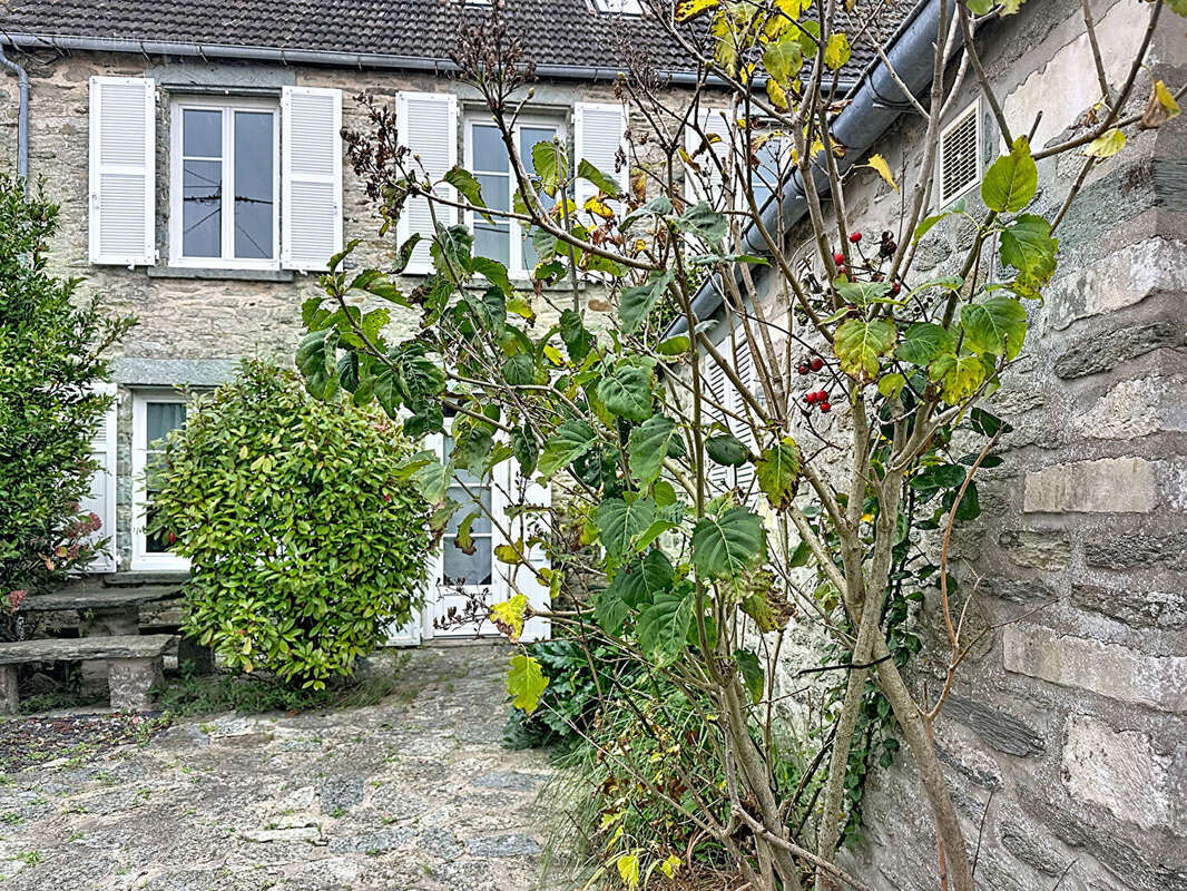 Maison à TOURLAVILLE