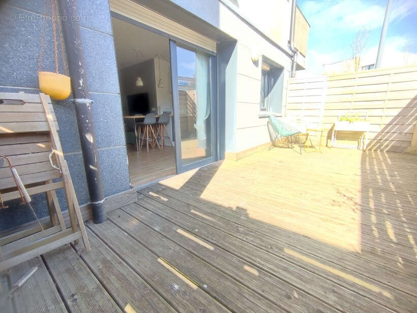 Appartement à SAINT-MARTIN-BOULOGNE