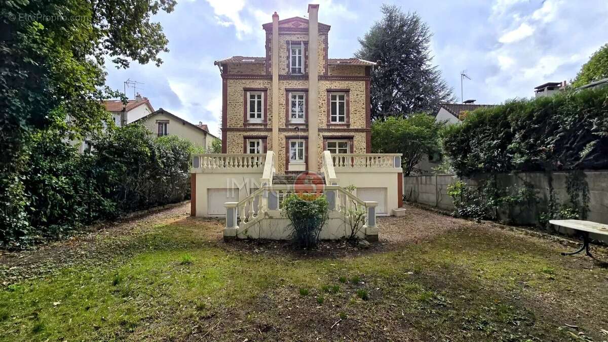 Maison à VILLEMOMBLE