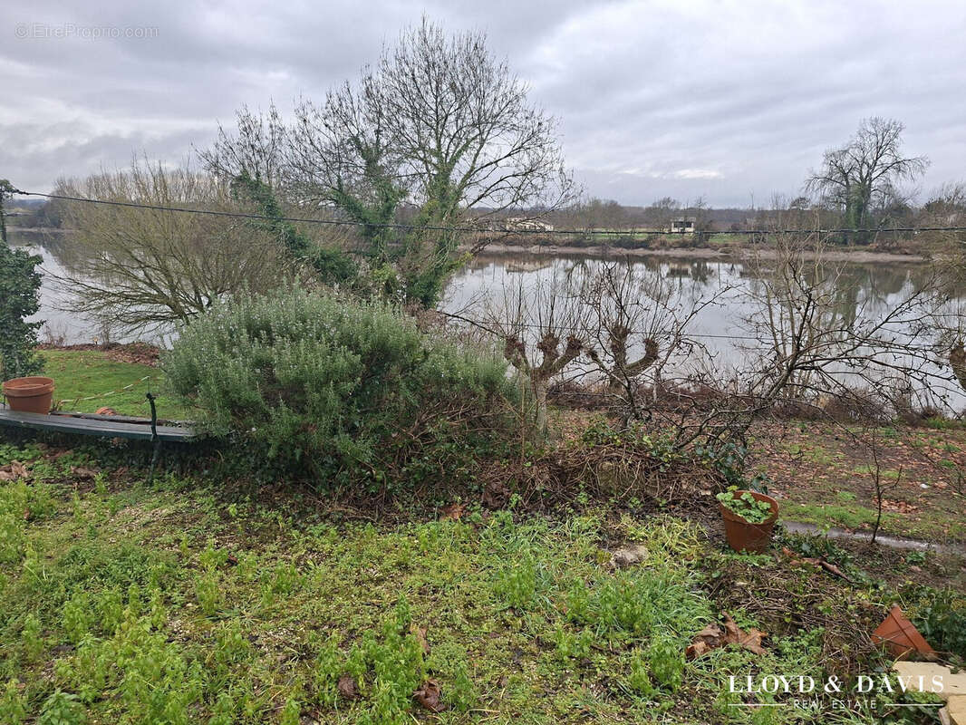 Maison à SAINT-EMILION