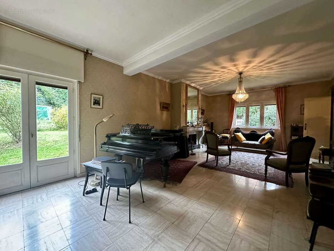 Maison à VALENCIENNES