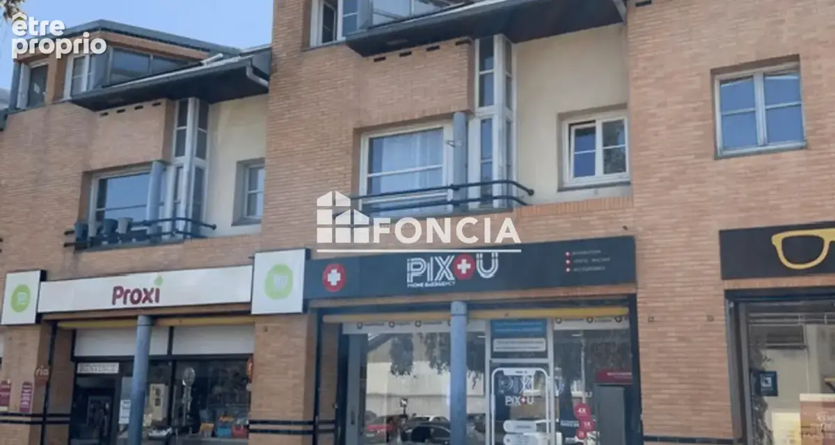 Appartement à EZANVILLE