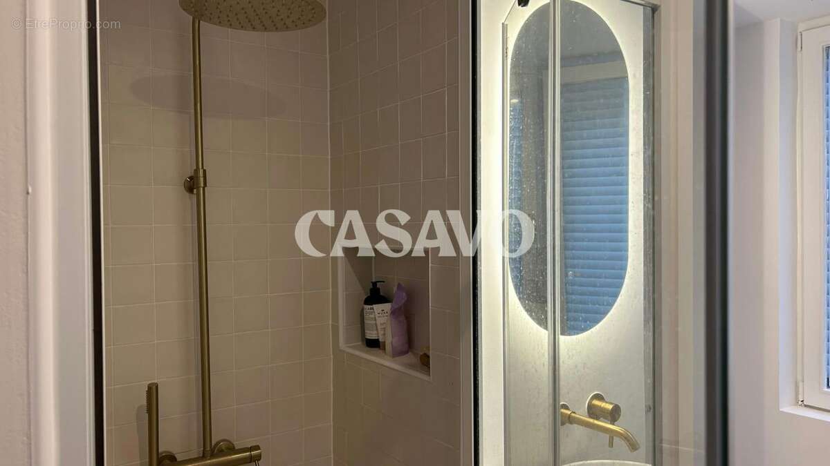 Vente Appartement 2 pièces de 47m² - 59000 Lille - photo 9