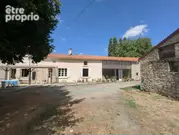 Maison à BAZOGES-EN-PAREDS
