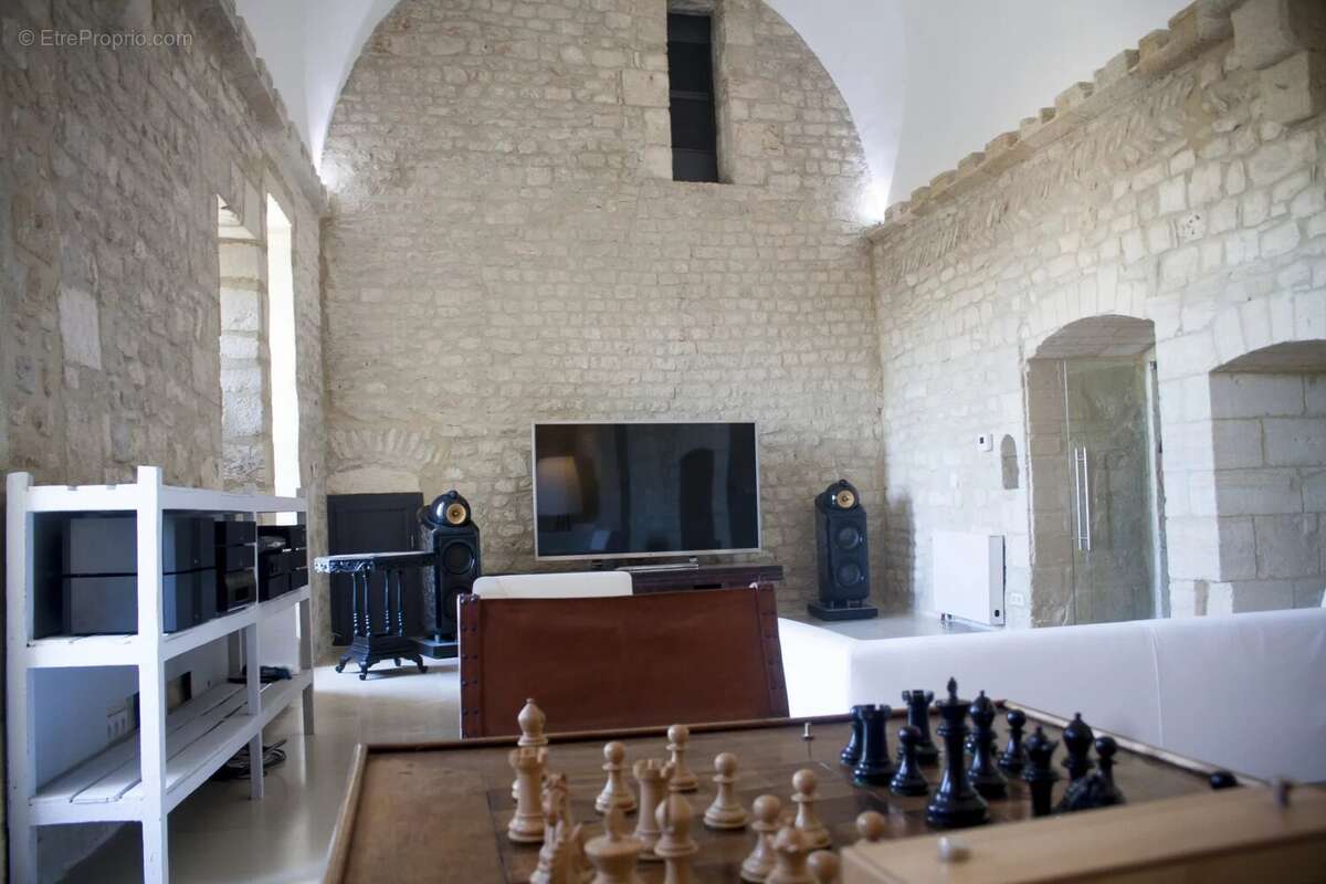 Magnifique château, niché dans un village médiéval - photo 13