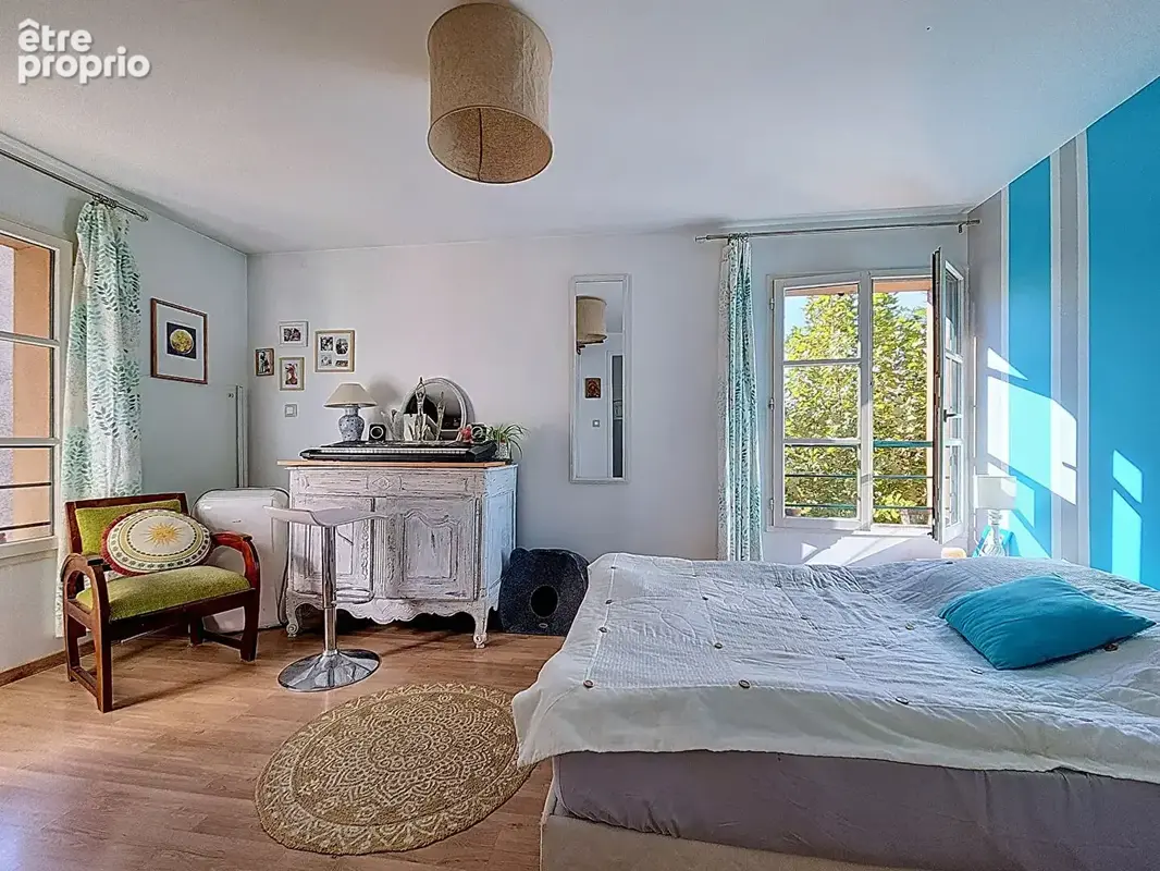 Neuville-sur-Saône - T3 de 58,44m² avec parking et faibles charges - photo 4