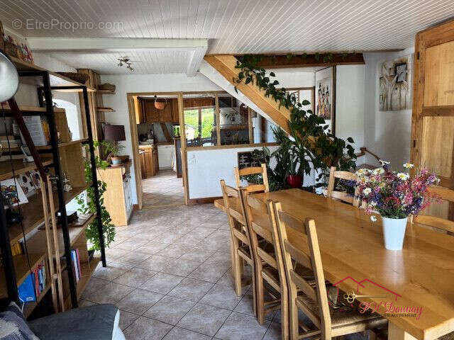 Maison à SEVERAC-LE-CHATEAU